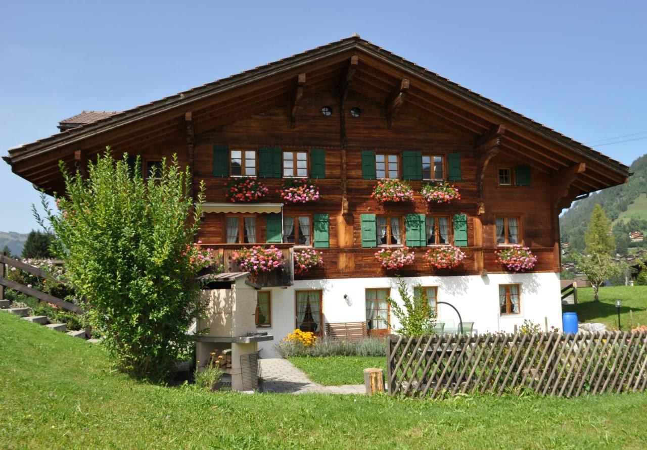 Alpenchalet Spiher Gstaad Ferienwohnung Im Parterre المظهر الخارجي الصورة